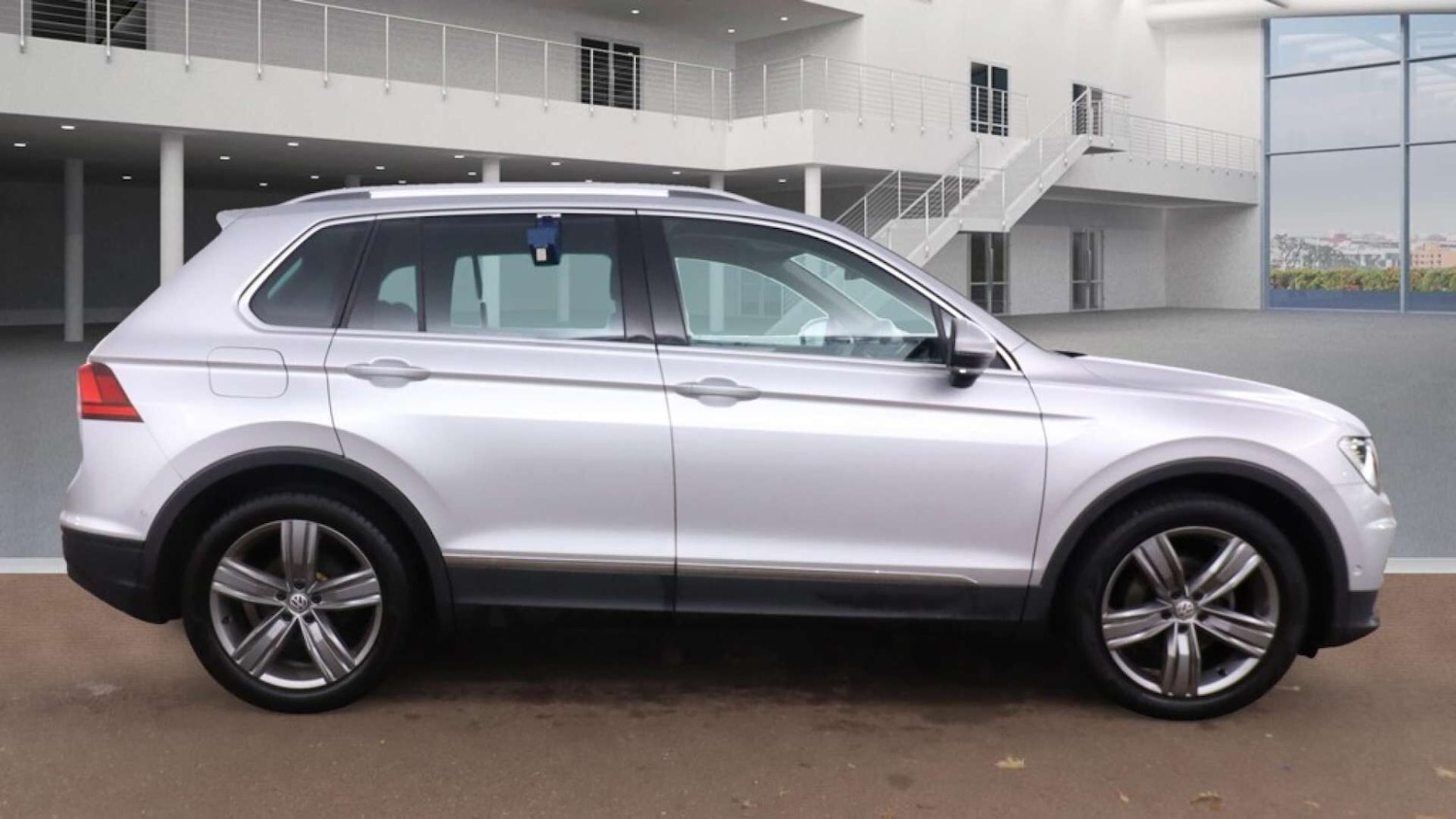Used Volkswagen Tiguan 2019 for sale - 76481211: Photo 6