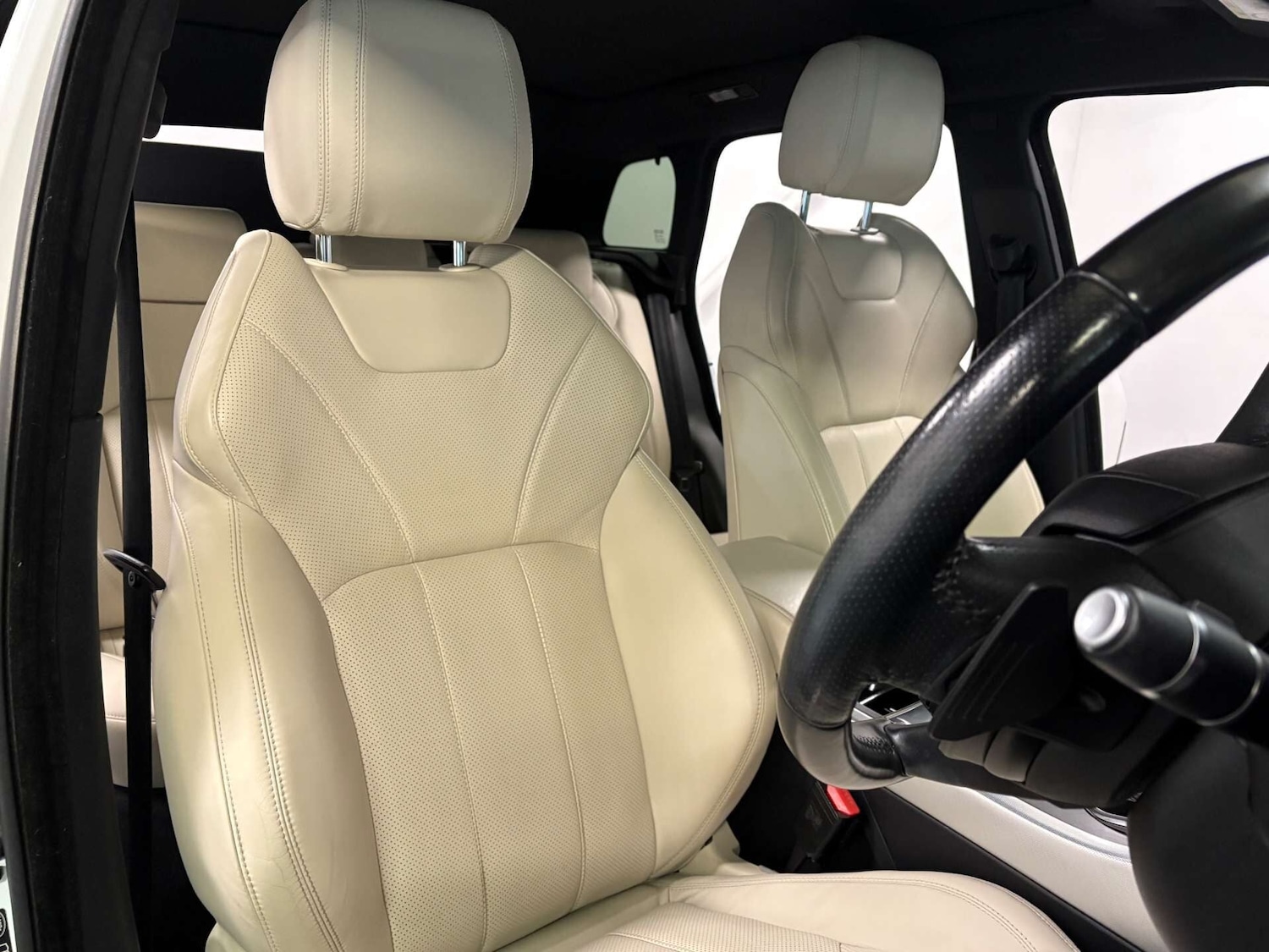 Used Land Rover Range Rover Evoque 2016 for sale - 76831895: Photo 12