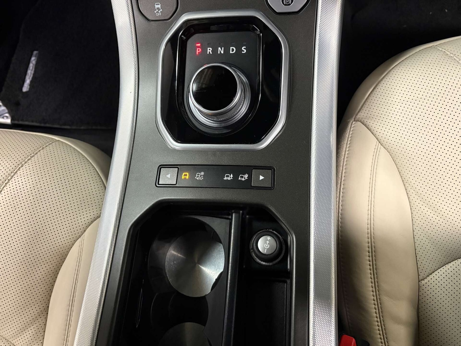 Used Land Rover Range Rover Evoque 2016 for sale - 76831895: Photo 27