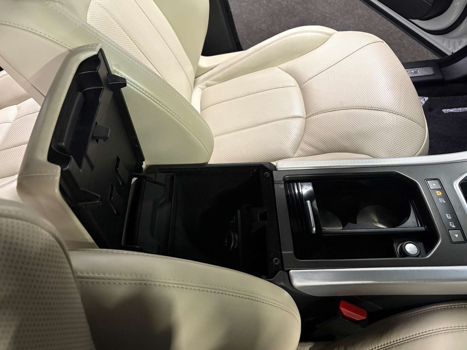 Used Land Rover Range Rover Evoque 2016 for sale - 76831895: Photo 28