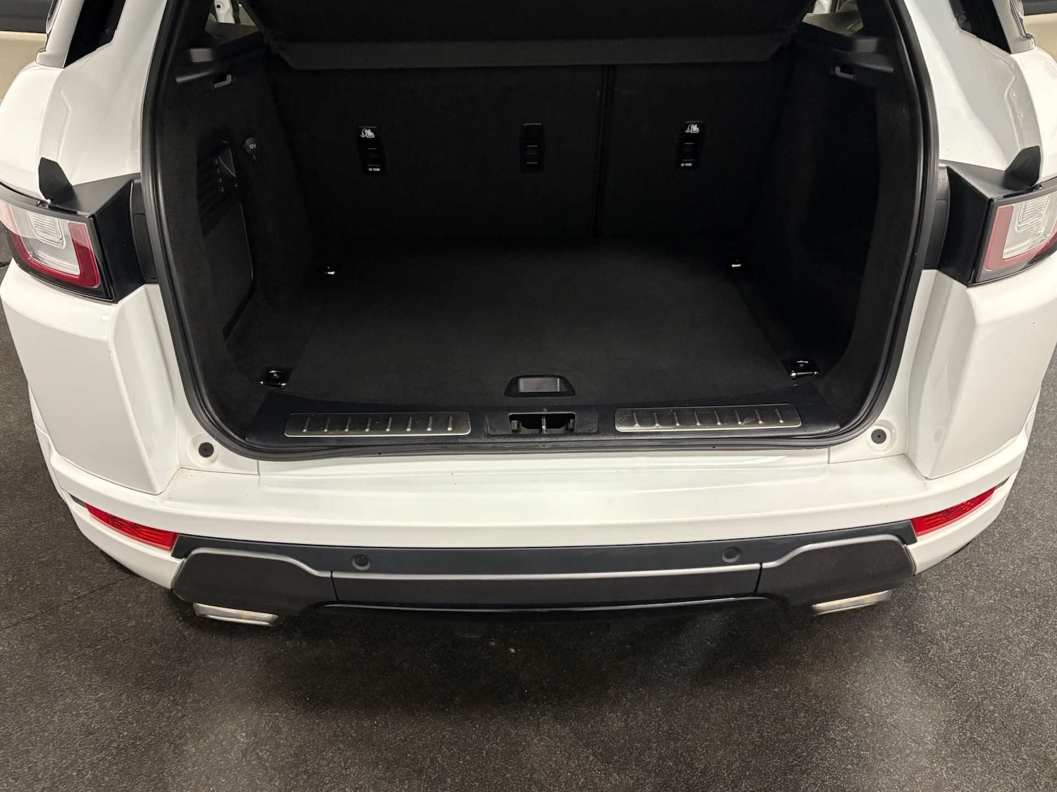 Used Land Rover Range Rover Evoque 2016 for sale - 76831895: Photo 36