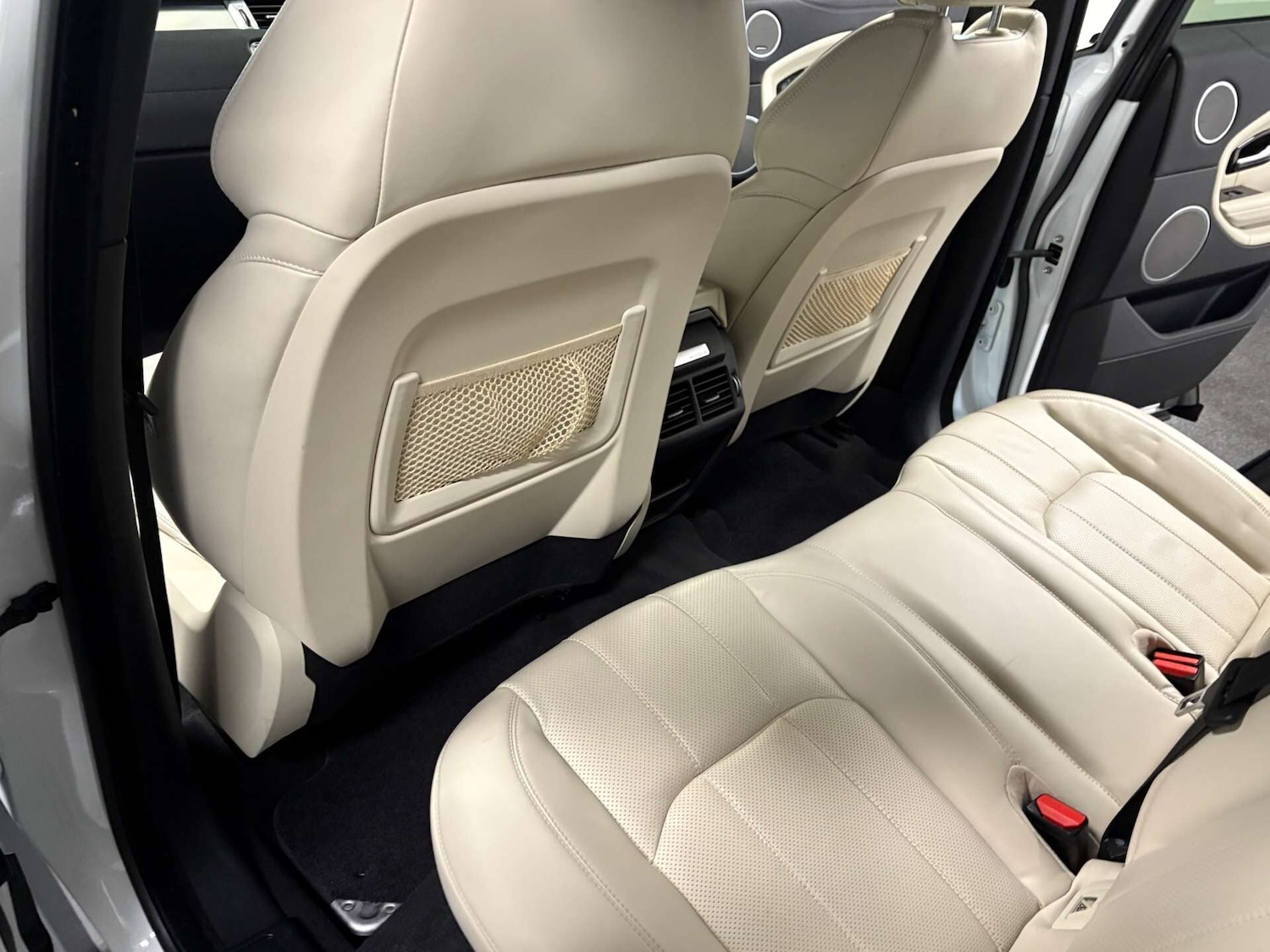 Used Land Rover Range Rover Evoque 2016 for sale - 76831895: Photo 45