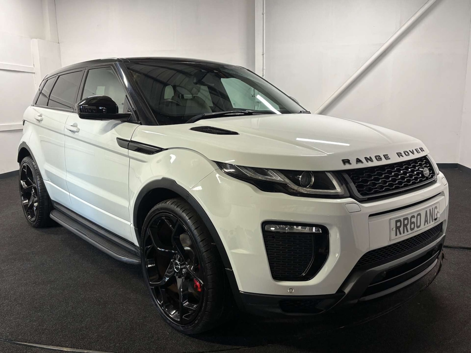 Used Land Rover Range Rover Evoque 2016 for sale - 76831895: Photo 6