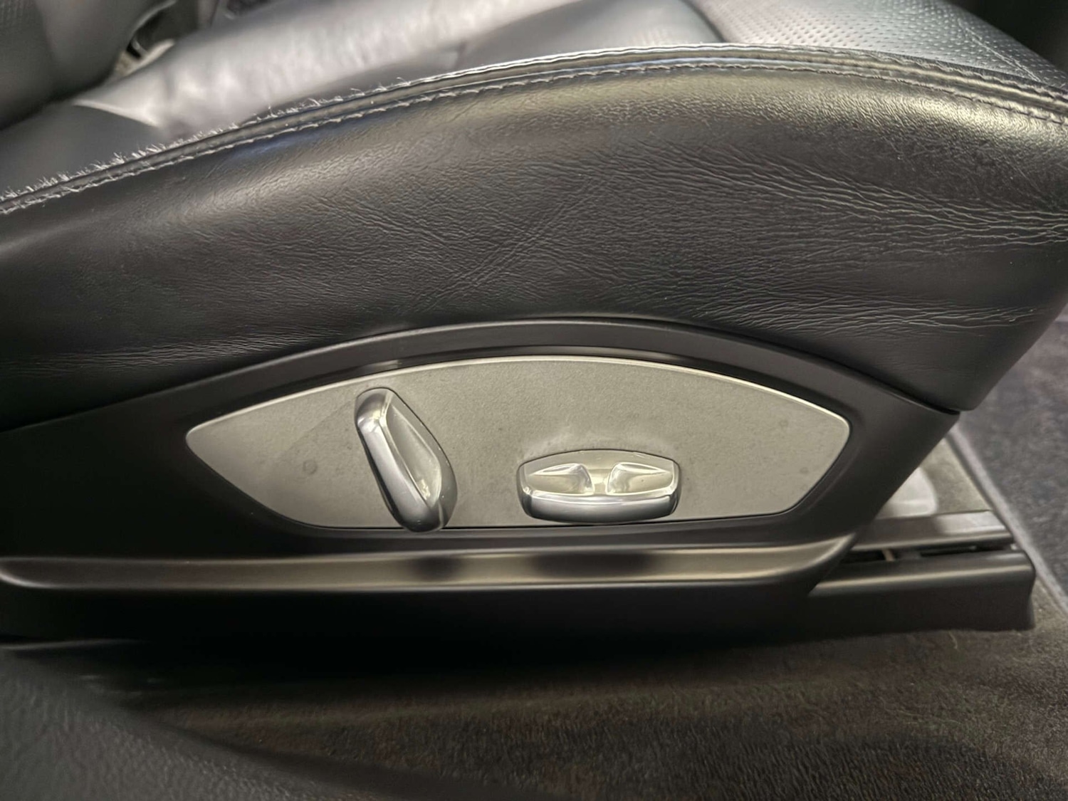 Used Porsche Panamera 2011 for sale - 76631177: Photo 11