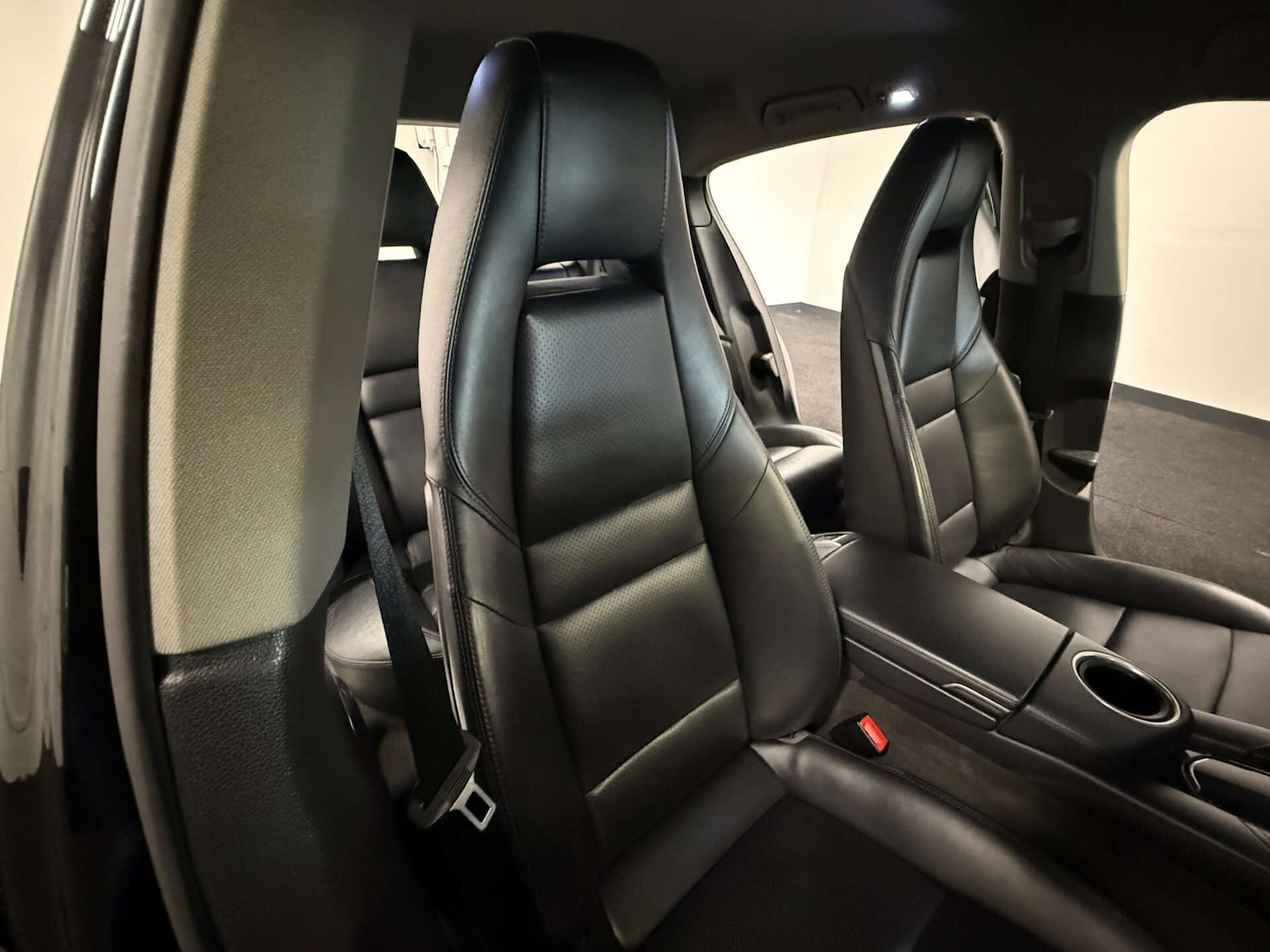 Used Porsche Panamera 2011 for sale - 76631177: Photo 13