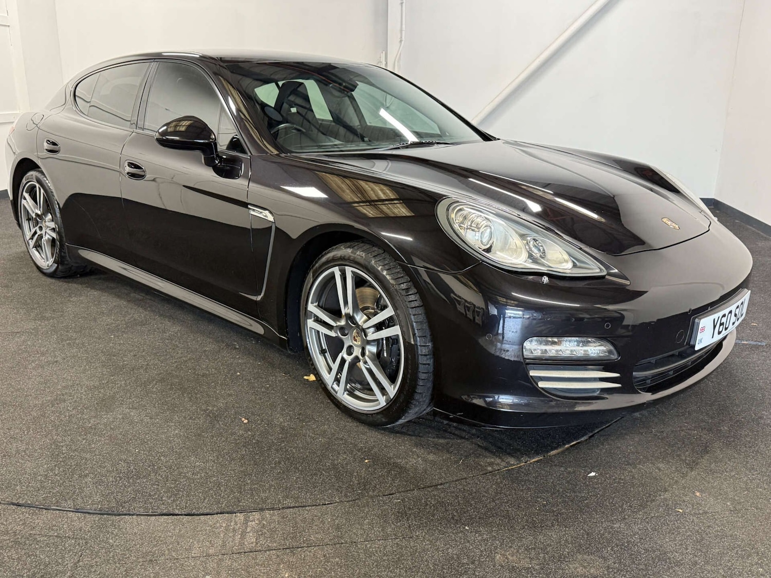 Used Porsche Panamera 2011 for sale - 76631177: Photo 6