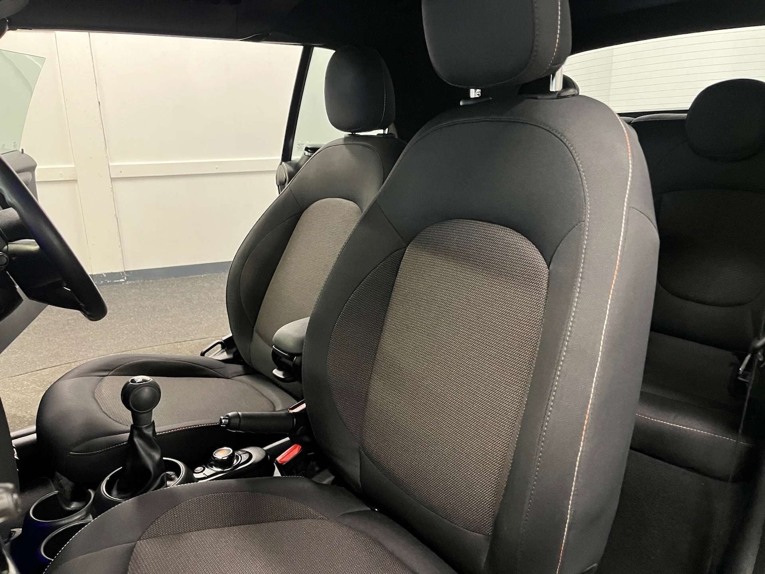 Used MINI Convertible 2019 for sale - 77605409: Photo 41