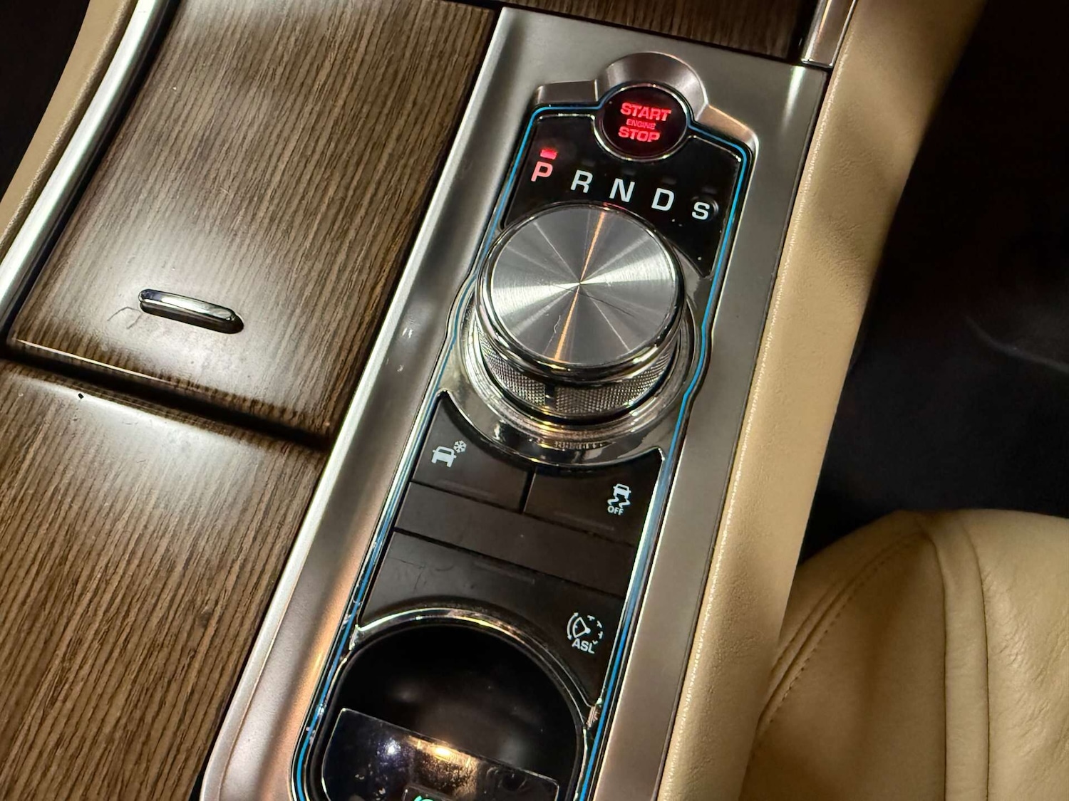 Used Jaguar XF 2014 for sale - 77351287: Photo 26