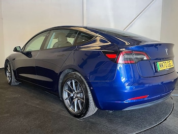 Used Tesla Model 3 2021 for sale - 79385759: Photo