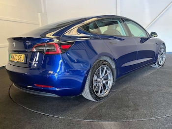 Used Tesla Model 3 2021 for sale - 79385759: Photo