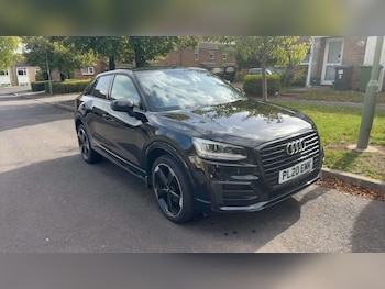 Audi - Q2