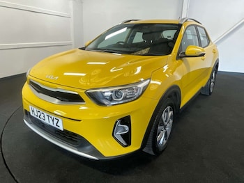 Used Kia Stonic 2023 for sale - 78692544: Photo