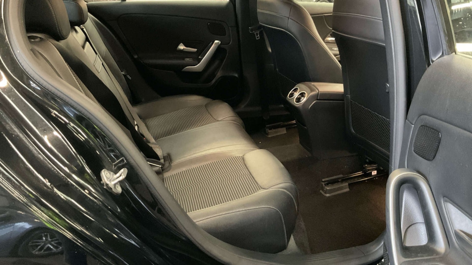 Used Mercedes-Benz A-Class 2019 for sale - 77675539: Photo 11