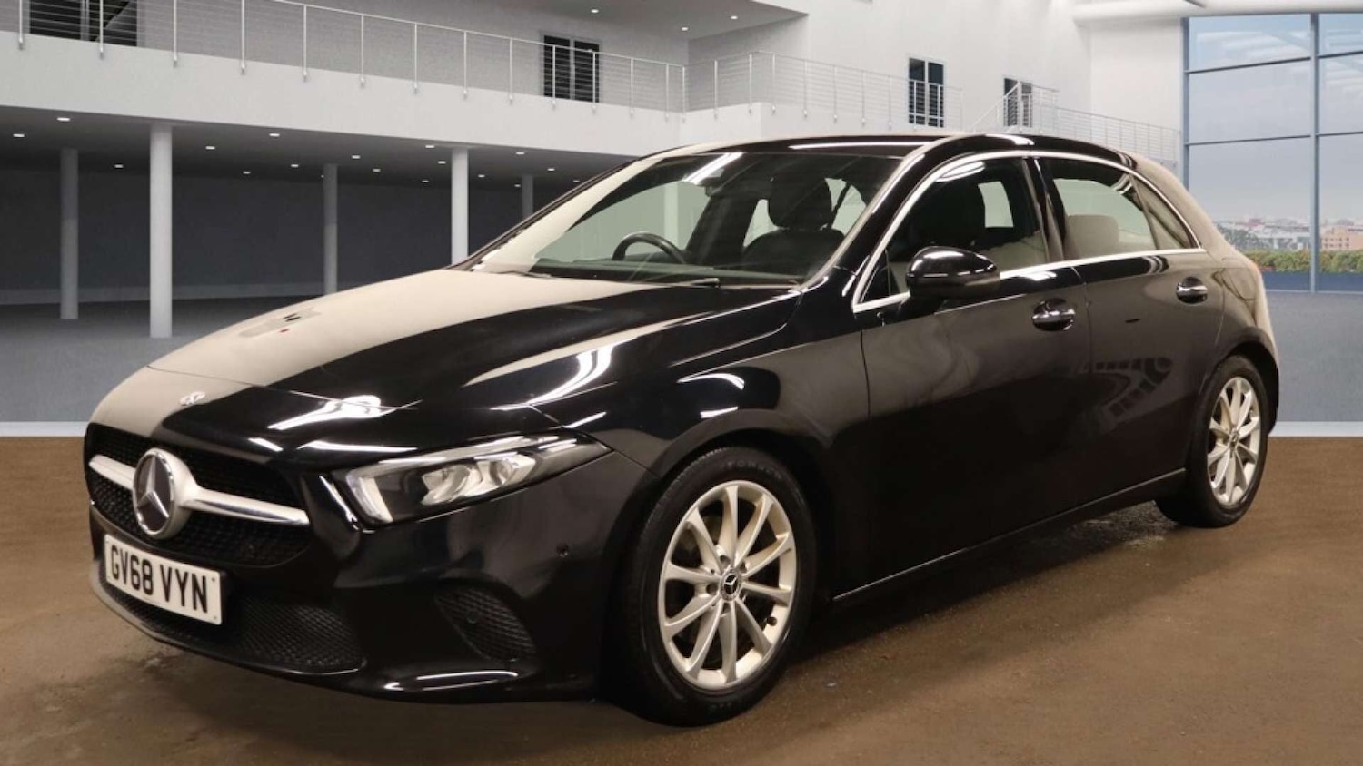 Used Mercedes-Benz A-Class 2019 for sale - 77675539: Photo 2