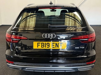 Used Audi A4 2019 for sale - 78745064: Photo