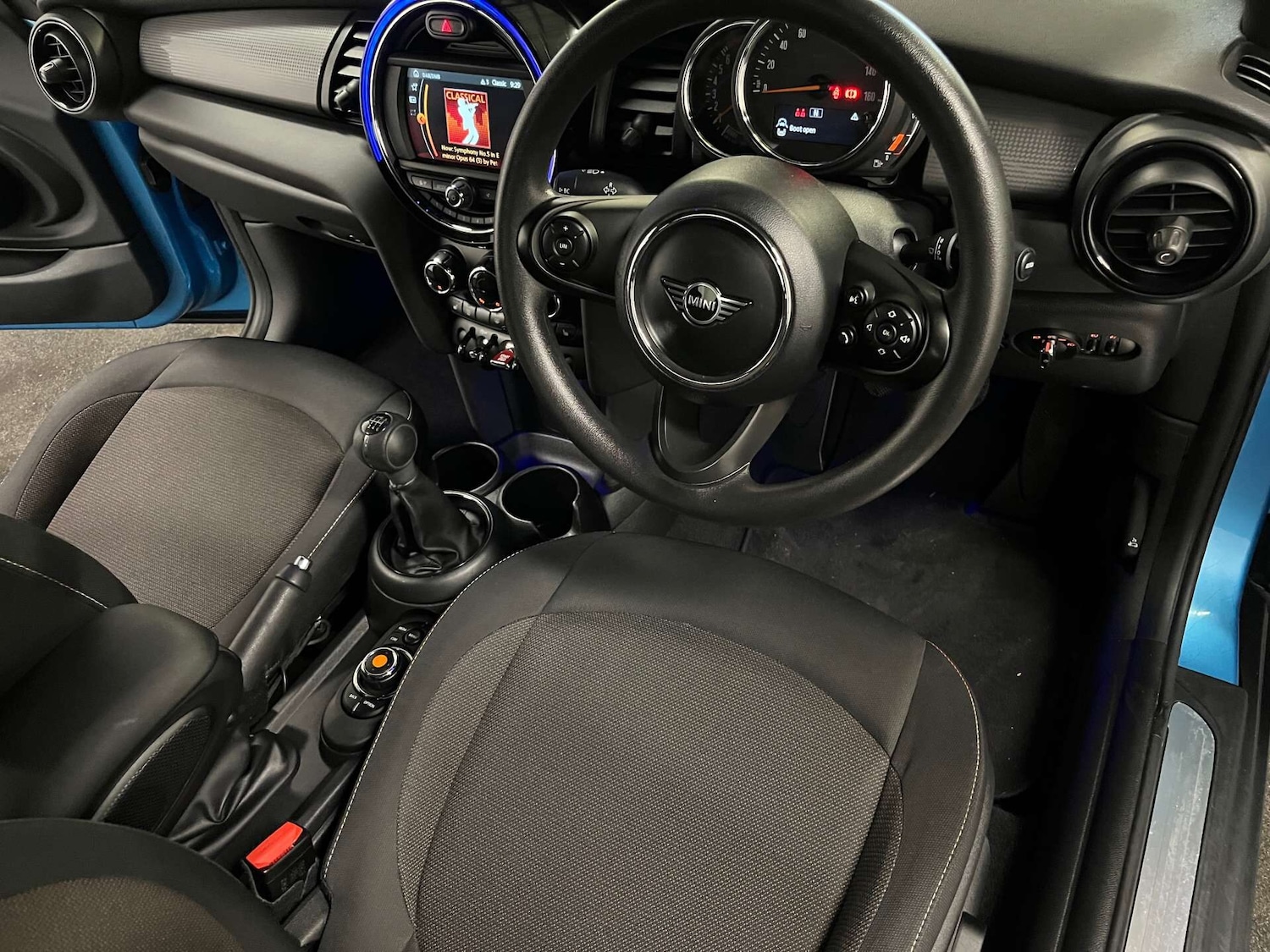 Used MINI Convertible 2019 for sale - 75894552: Photo 22