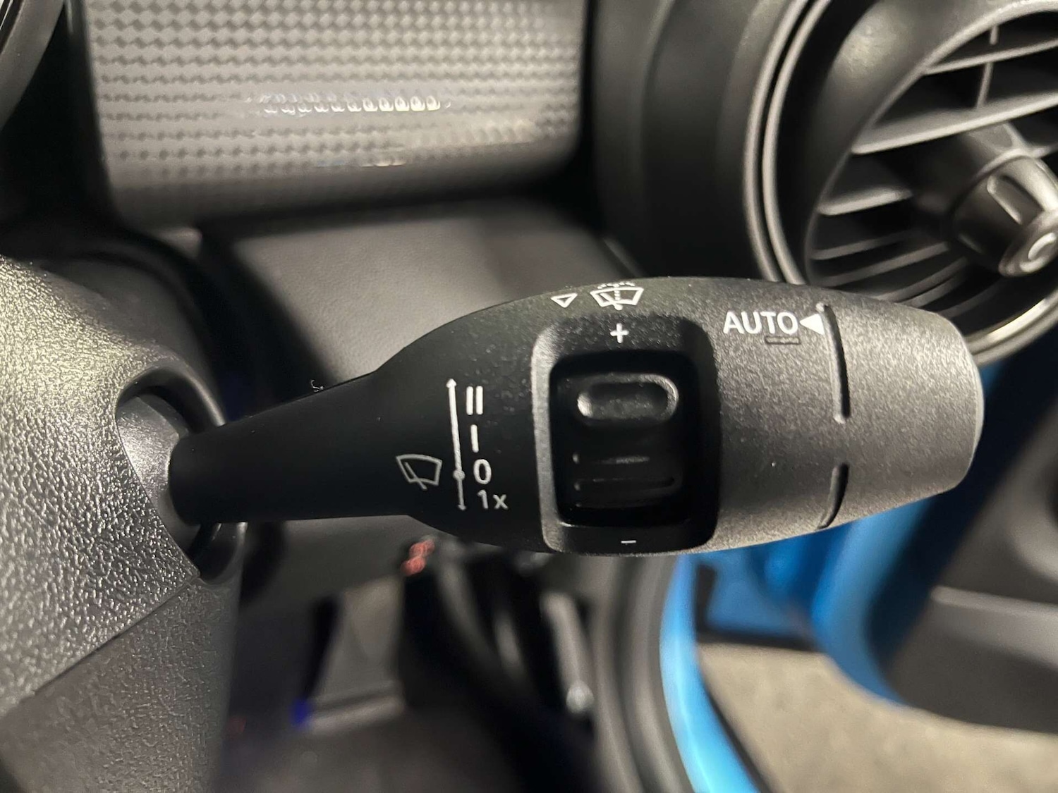 Used MINI Convertible 2019 for sale - 75894552: Photo 27