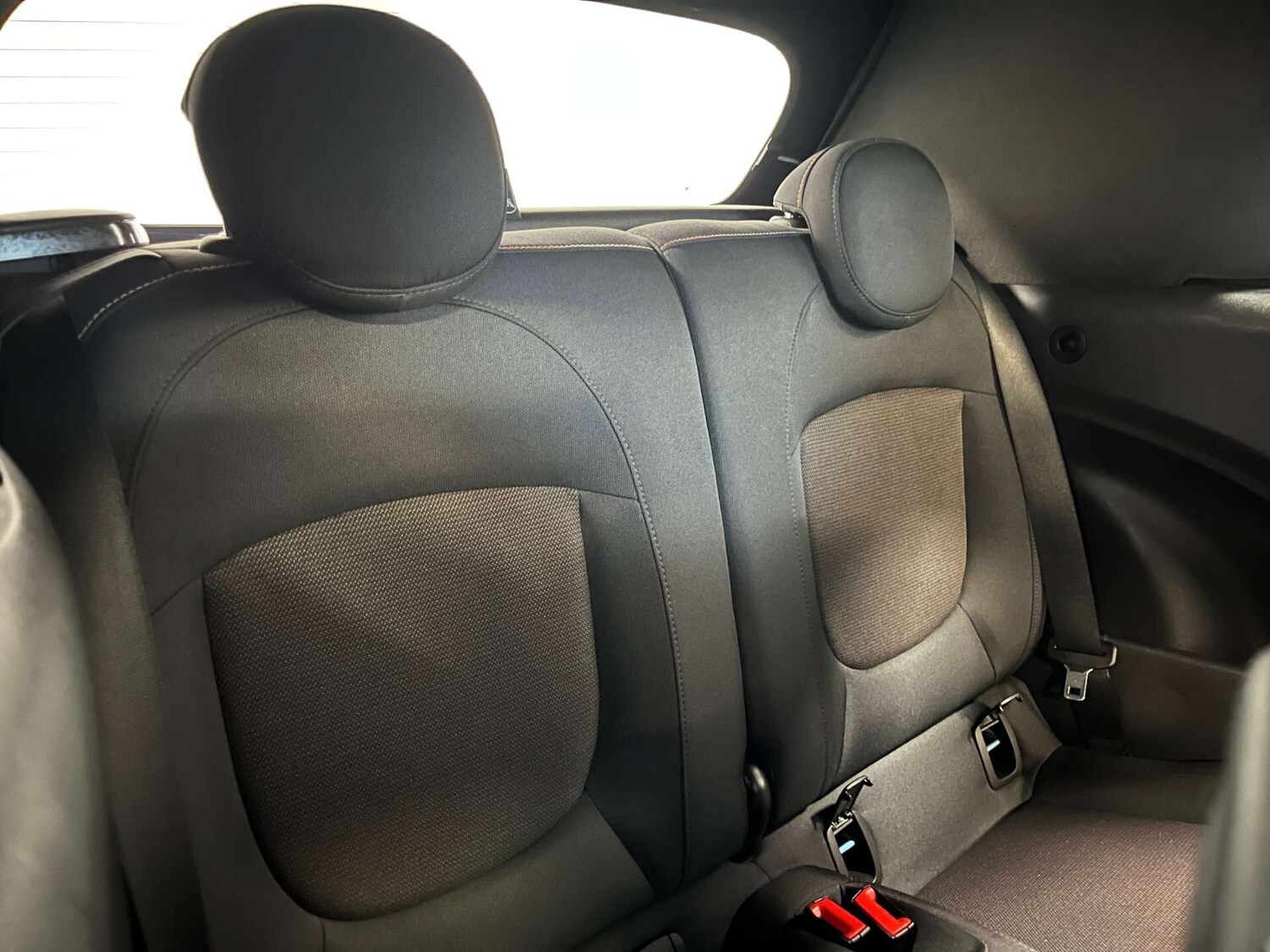 Used MINI Convertible 2019 for sale - 75894552: Photo 34