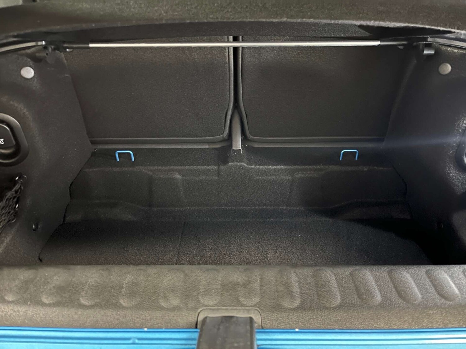 Used MINI Convertible 2019 for sale - 75894552: Photo 37