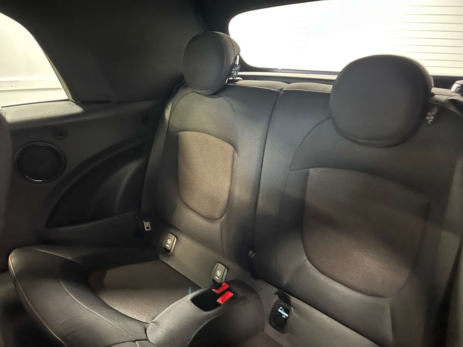 Used MINI Convertible 2019 for sale - 75894552: Photo 39