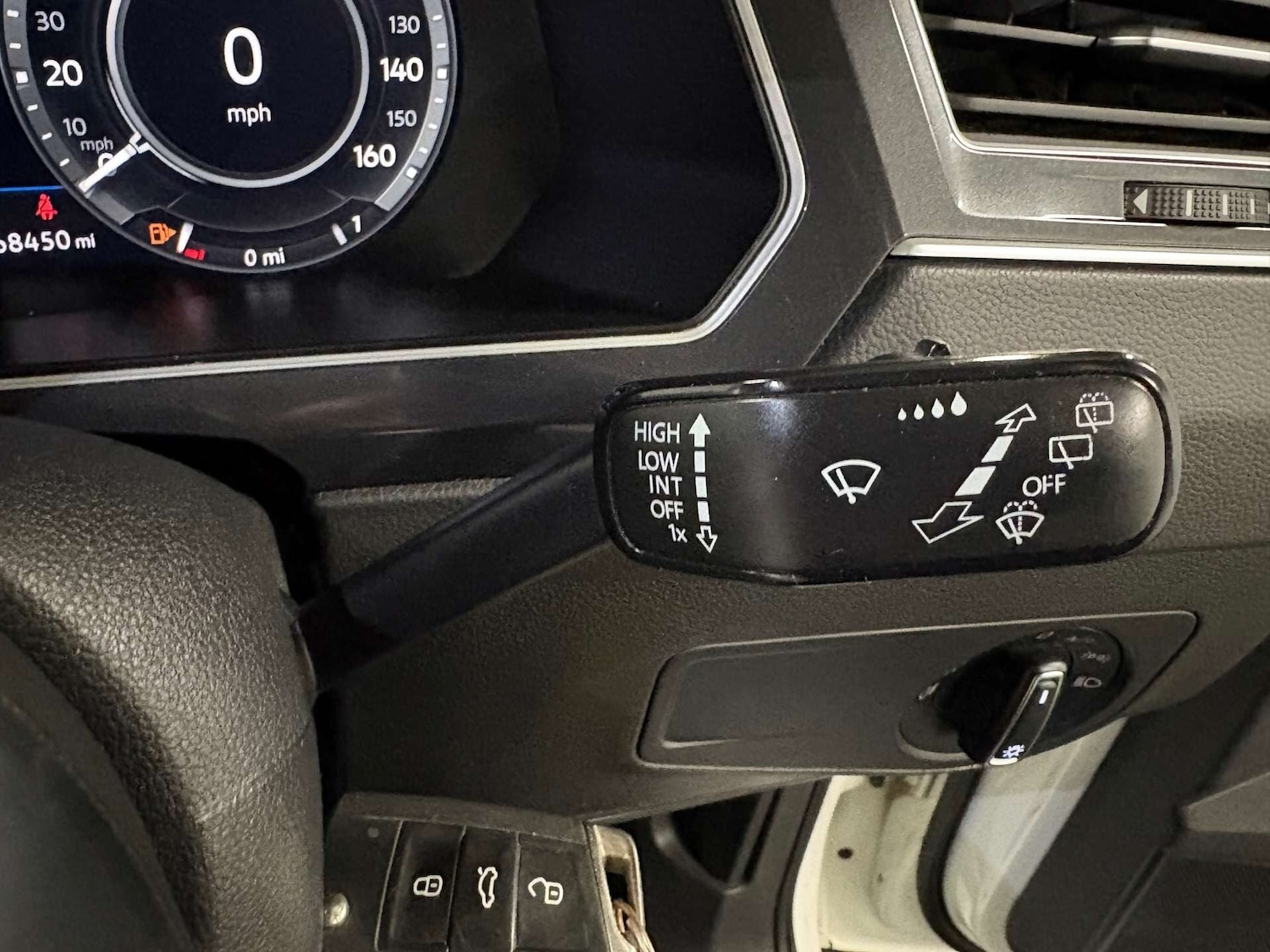 Used Volkswagen Tiguan 2018 for sale - 77020285: Photo 21