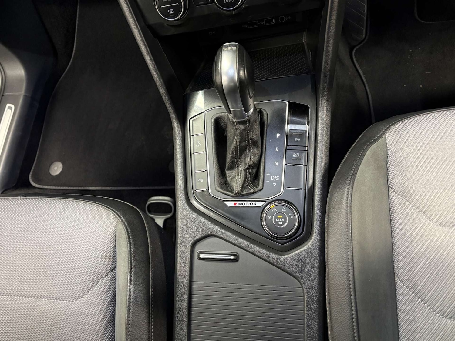 Used Volkswagen Tiguan 2018 for sale - 77020285: Photo 28