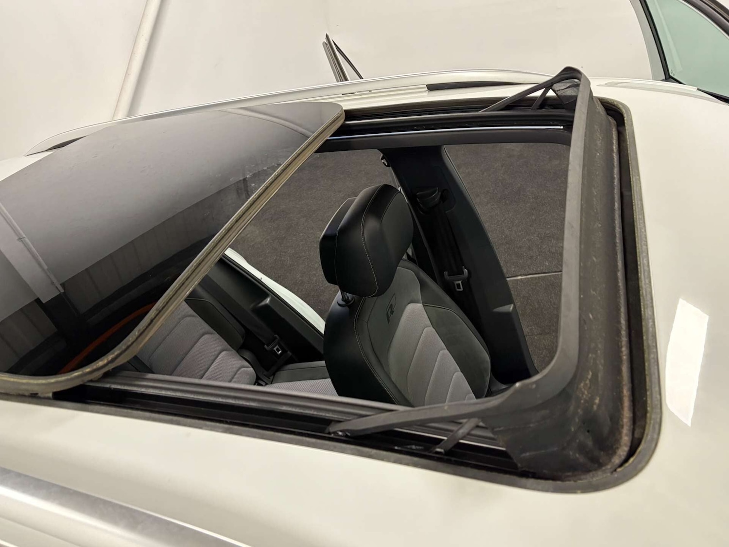 Used Volkswagen Tiguan 2018 for sale - 77020285: Photo 55