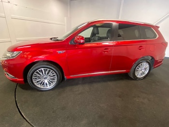 Used Mitsubishi Outlander 2020 for sale - 79242744: Photo