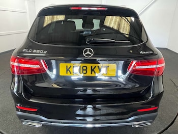 Used Mercedes-Benz GLC 2018 for sale - 78673732: Photo