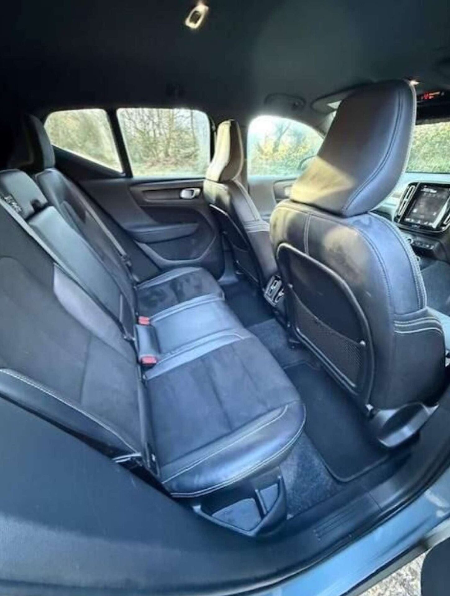 Used Volvo XC40 2020 for sale - 77079889: Photo 3