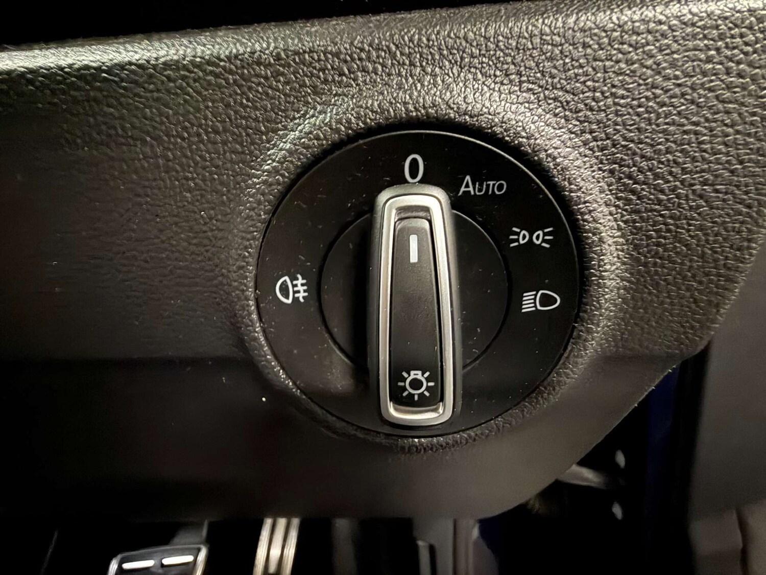 Used Volkswagen T-Roc 2021 for sale - 76481210: Photo 16