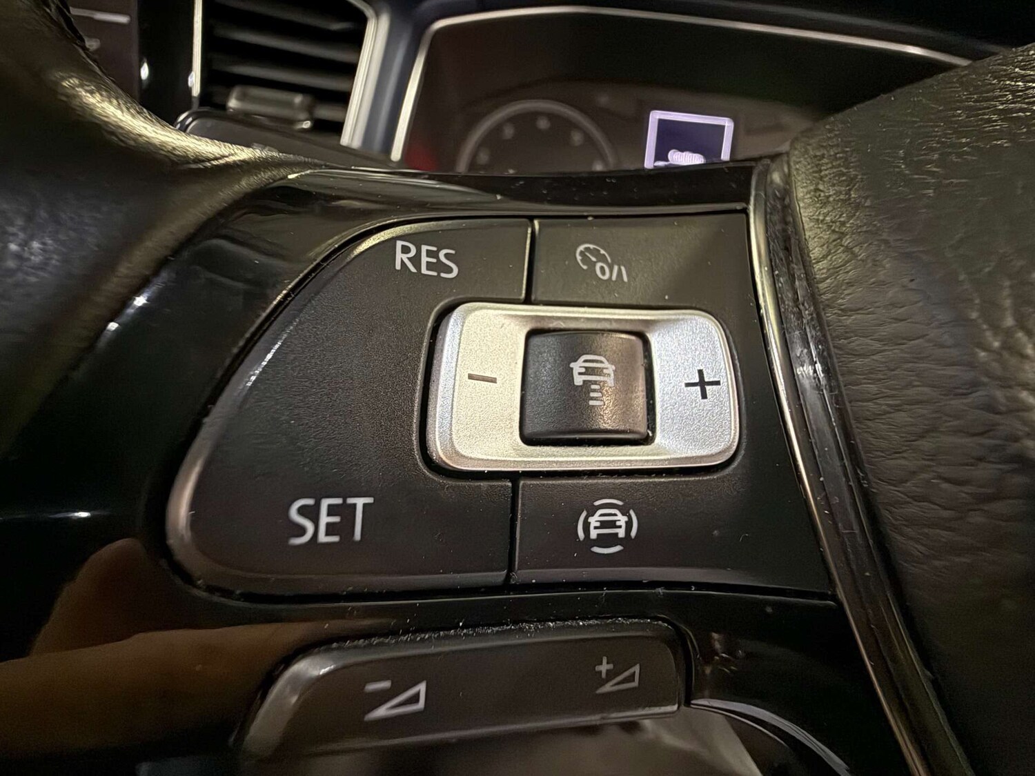 Used Volkswagen T-Roc 2021 for sale - 76481210: Photo 20