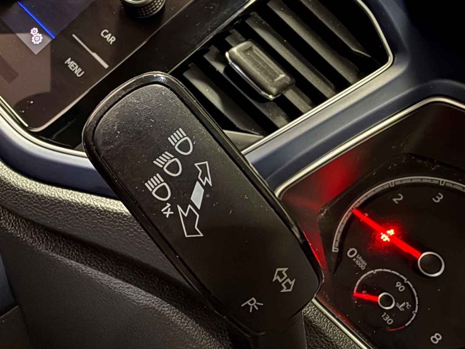 Used Volkswagen T-Roc 2021 for sale - 76481210: Photo 24