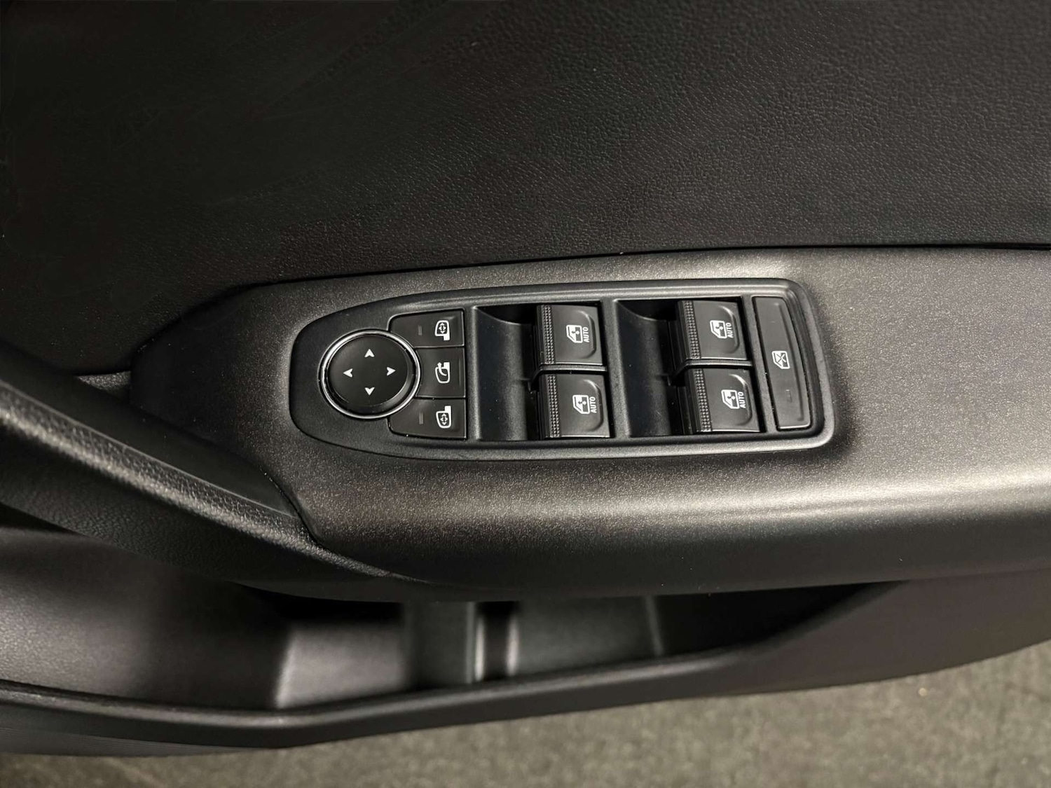 Used Renault Captur 2020 for sale - 77776458: Photo 12