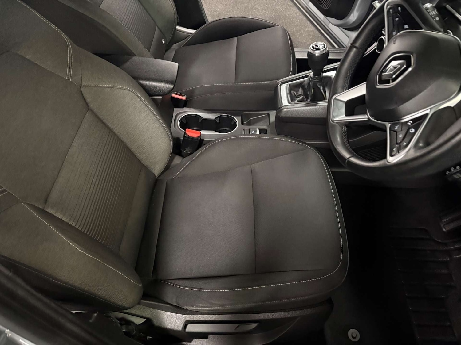 Used Renault Captur 2020 for sale - 77776458: Photo 15