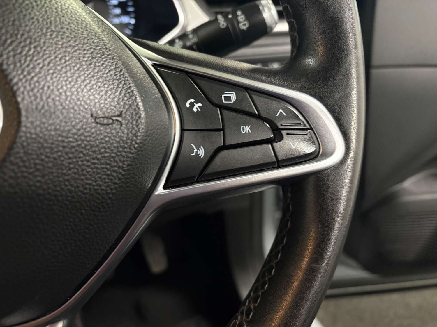 Used Renault Captur 2020 for sale - 77776458: Photo 21