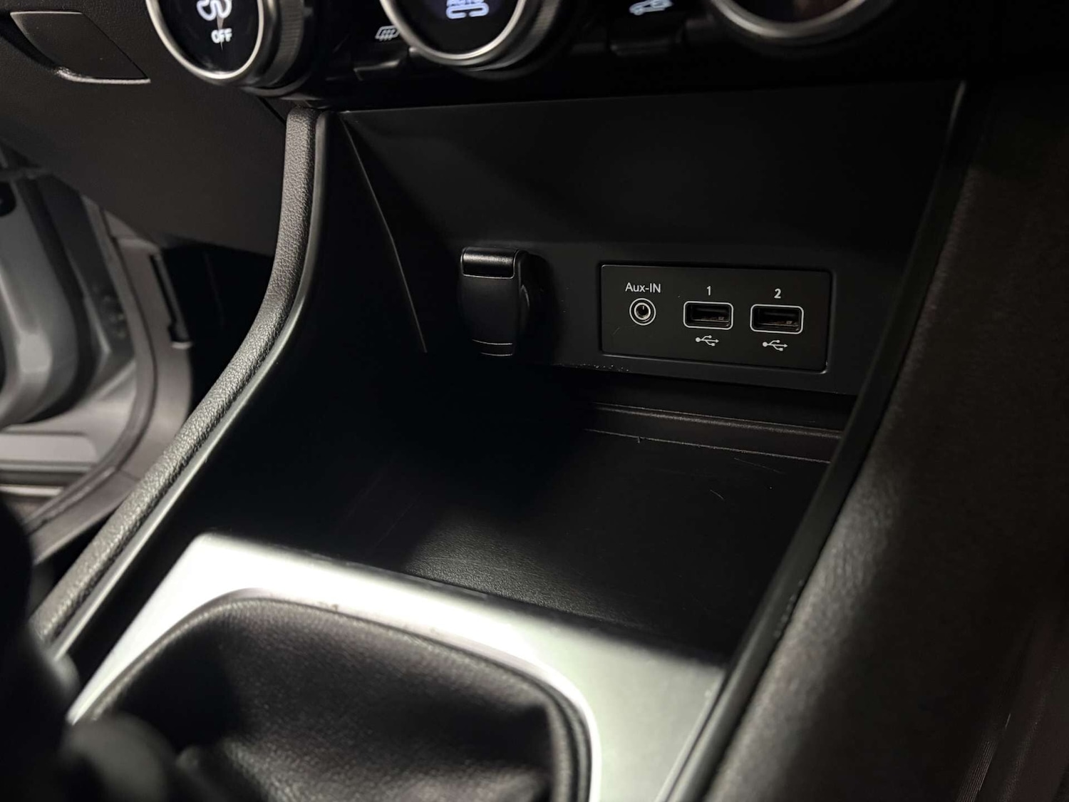 Used Renault Captur 2020 for sale - 77776458: Photo 30