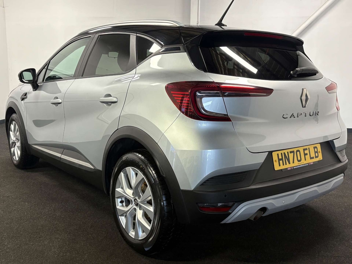 Used Renault Captur 2020 for sale - 77776458: Photo 4
