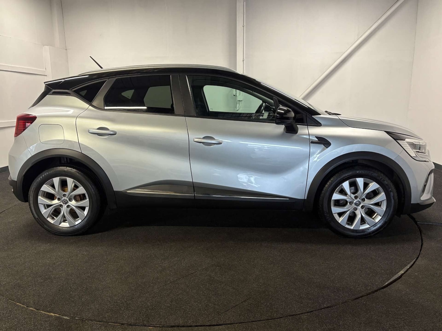 Used Renault Captur 2020 for sale - 77776458: Photo 7