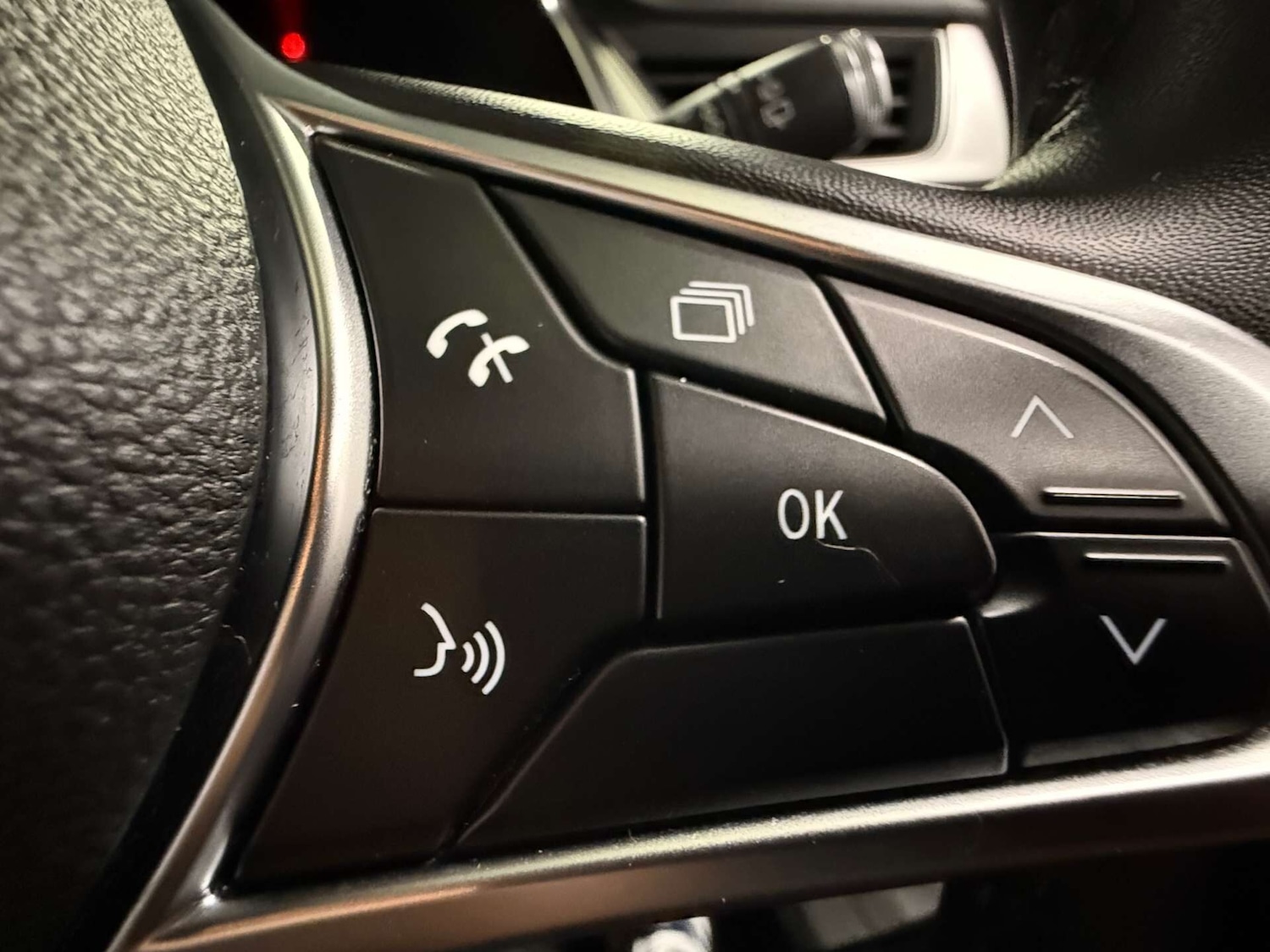 Used Renault Captur 2020 for sale - 76177656: Photo 11