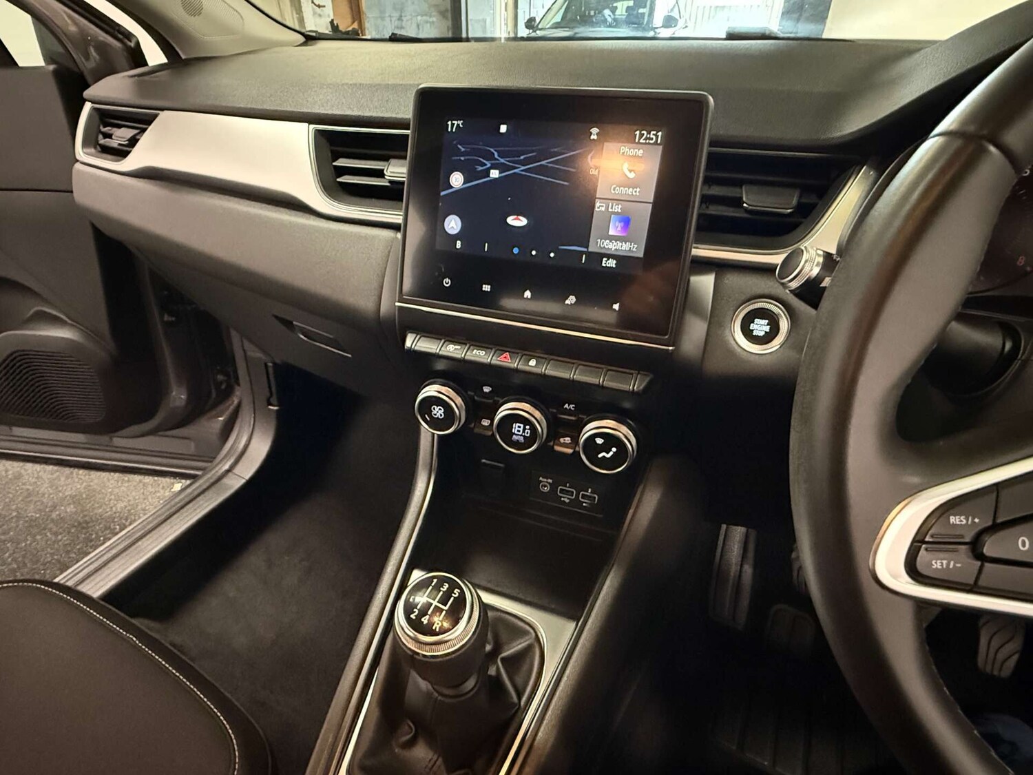 Used Renault Captur 2020 for sale - 76177656: Photo 29