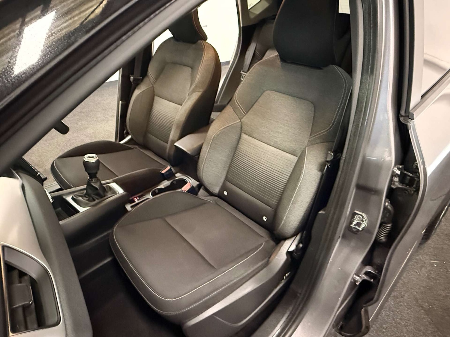 Used Renault Captur 2020 for sale - 76177656: Photo 32