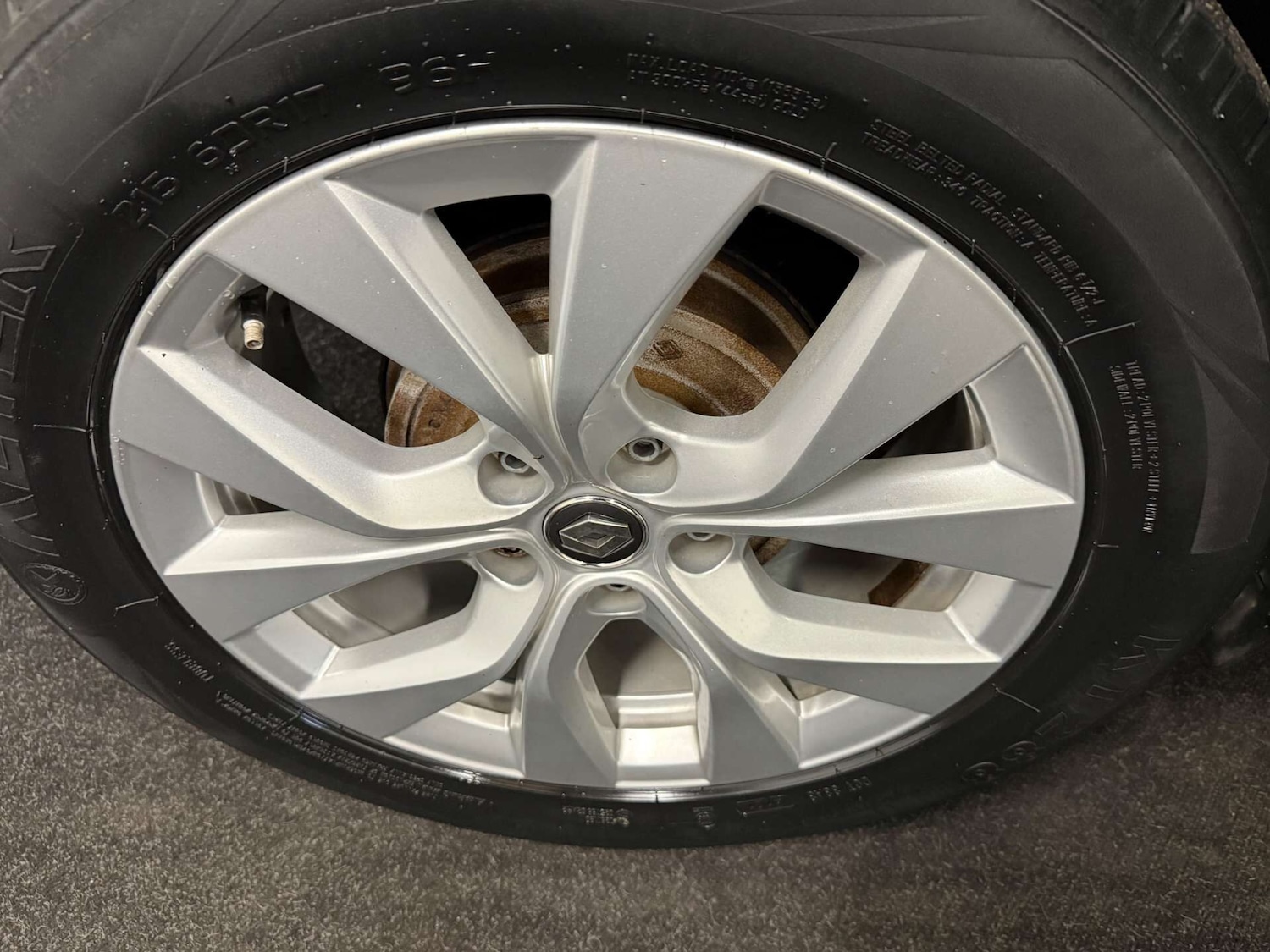 Used Renault Captur 2020 for sale - 76177656: Photo 37