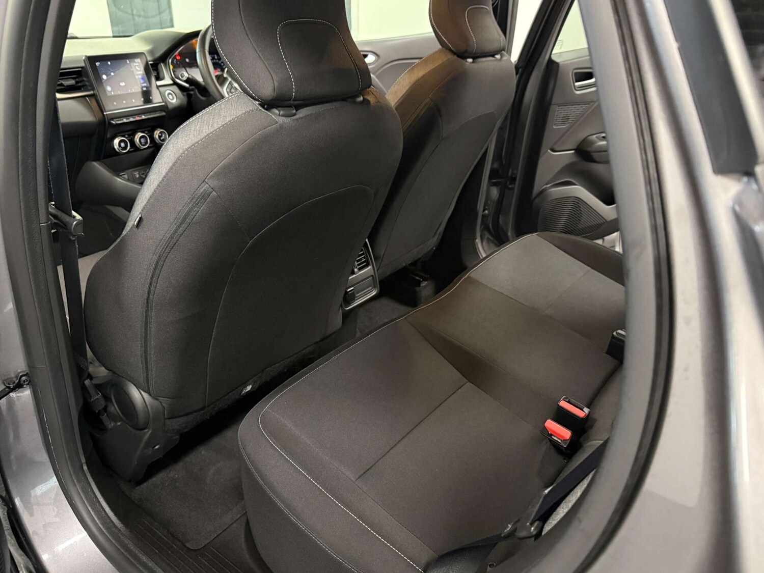 Used Renault Captur 2020 for sale - 76177656: Photo 39