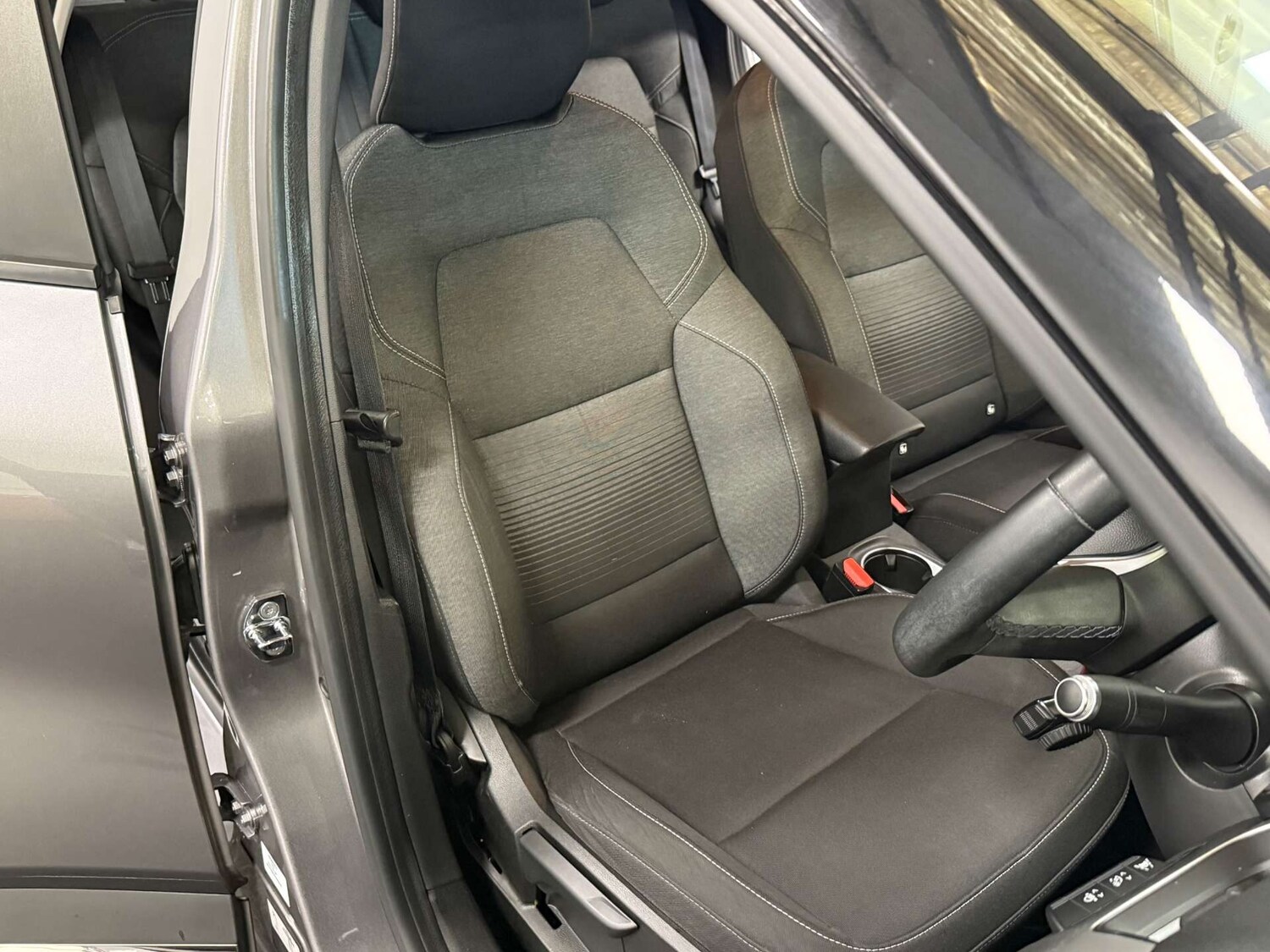 Used Renault Captur 2020 for sale - 76177656: Photo 41