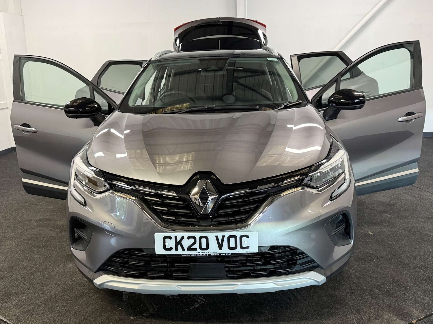 Used Renault Captur 2020 for sale - 76177656: Photo 8