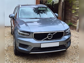 Used Volvo XC40 2018 for sale - 75638400: Photo