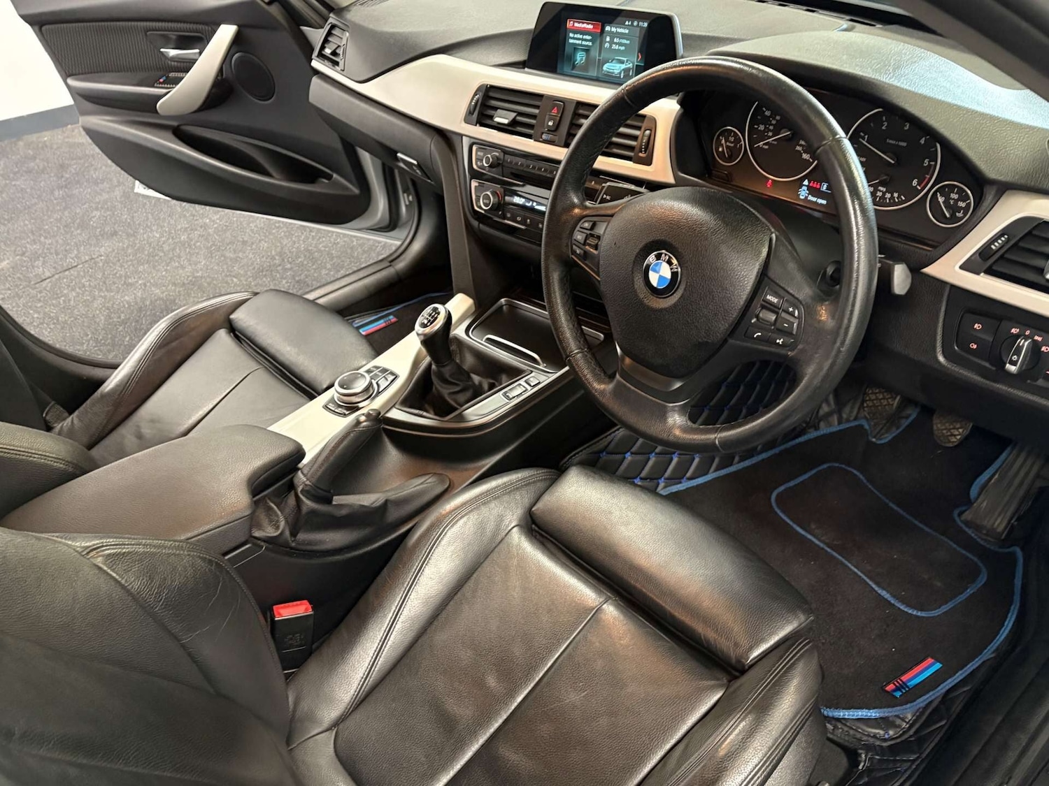 Used BMW 3 Series 2018 for sale - 76739411: Photo 17