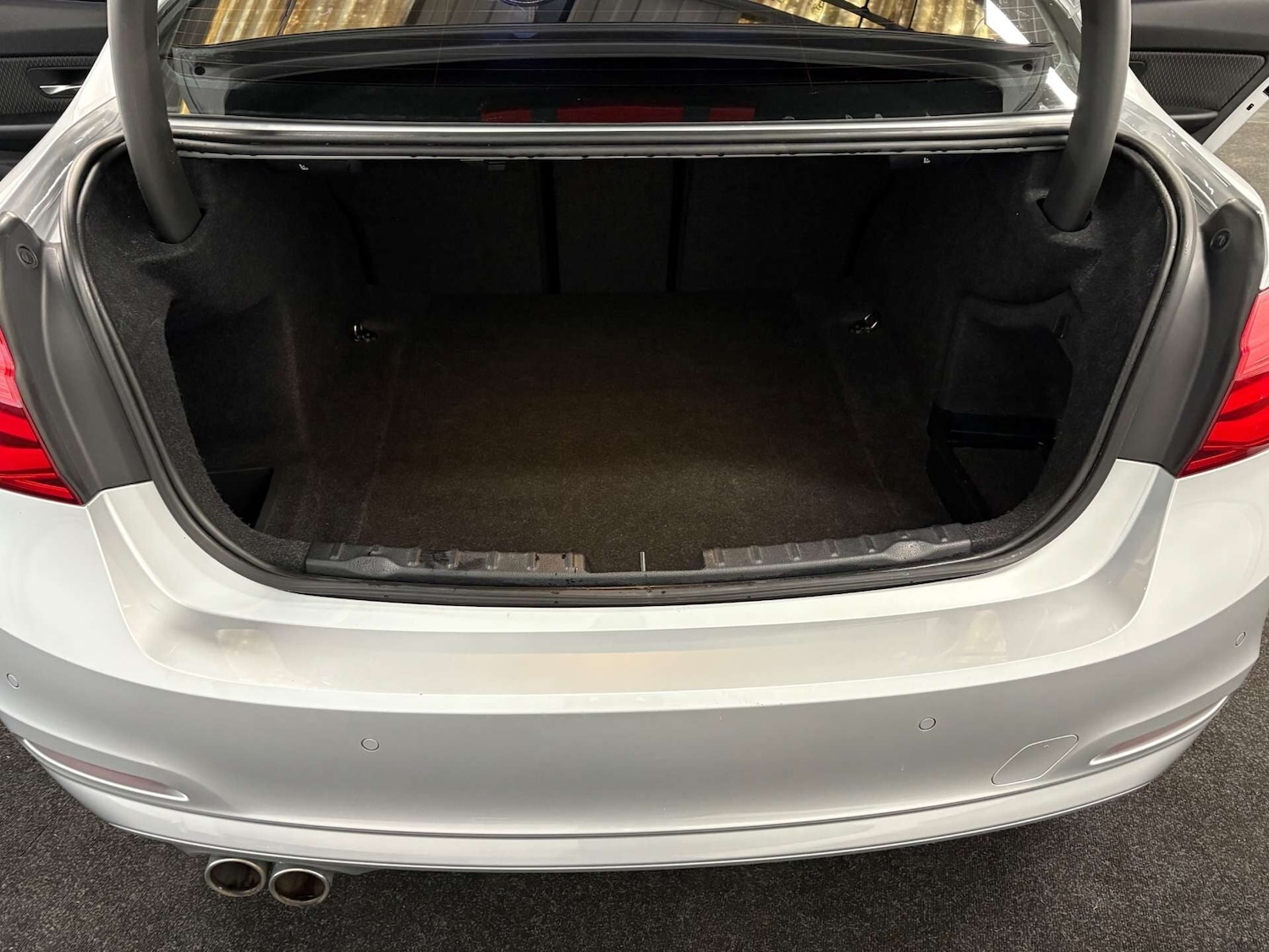 Used BMW 3 Series 2018 for sale - 76739411: Photo 36