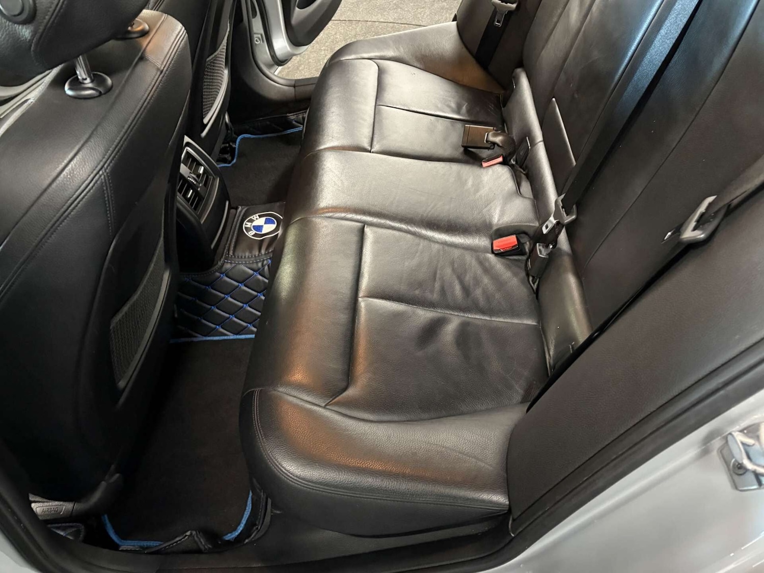 Used BMW 3 Series 2018 for sale - 76739411: Photo 42